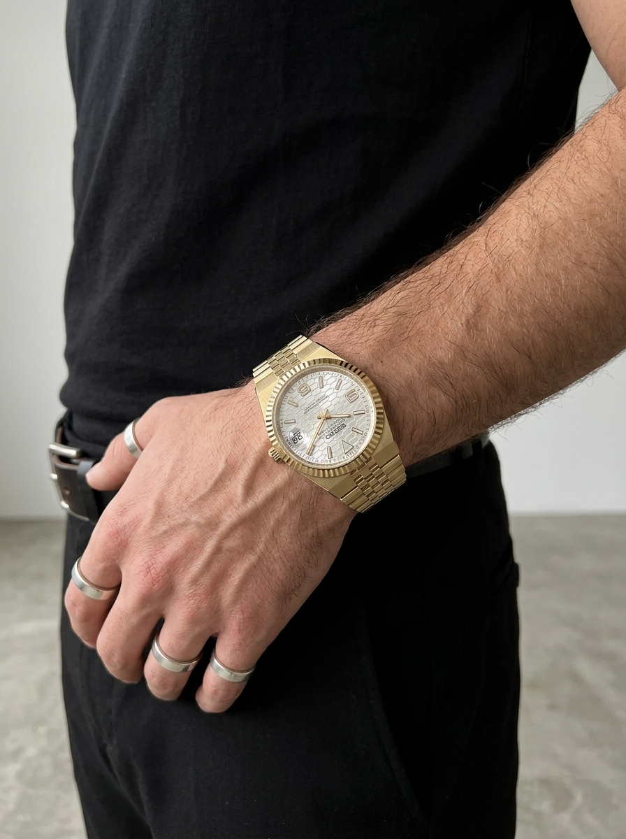 Land-Dweller | White Full Gold